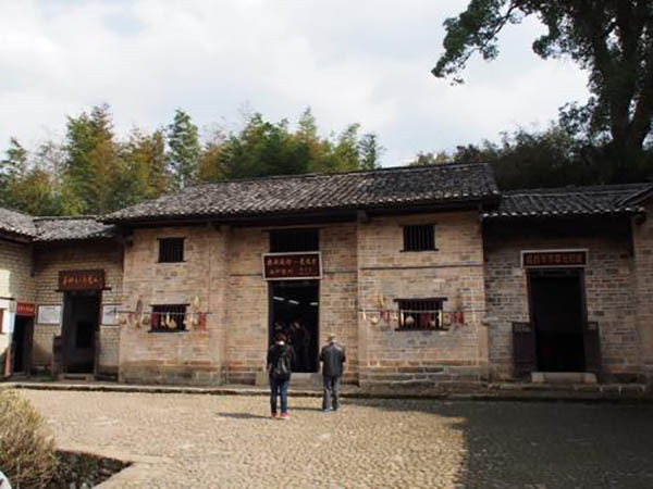 步云山练兵场旧址